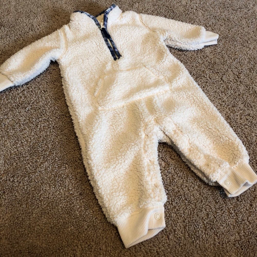 Fleece bodysuit